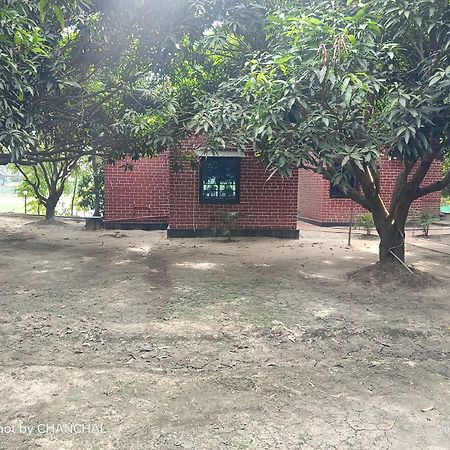 Hotel Modhubon Agro Tourism à Bolpur Extérieur photo