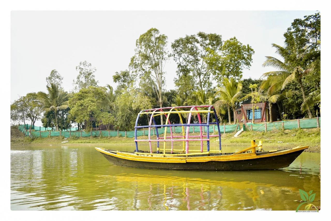 Hotel Modhubon Agro Tourism à Bolpur Extérieur photo