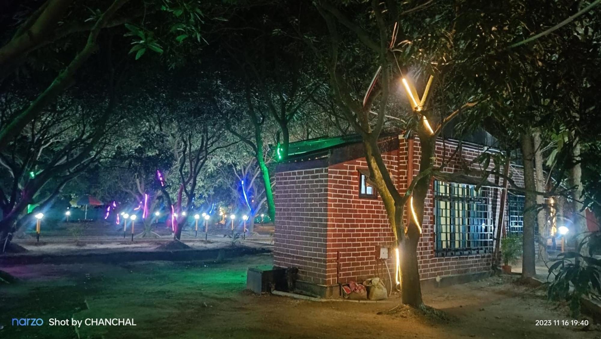 Hotel Modhubon Agro Tourism à Bolpur Extérieur photo