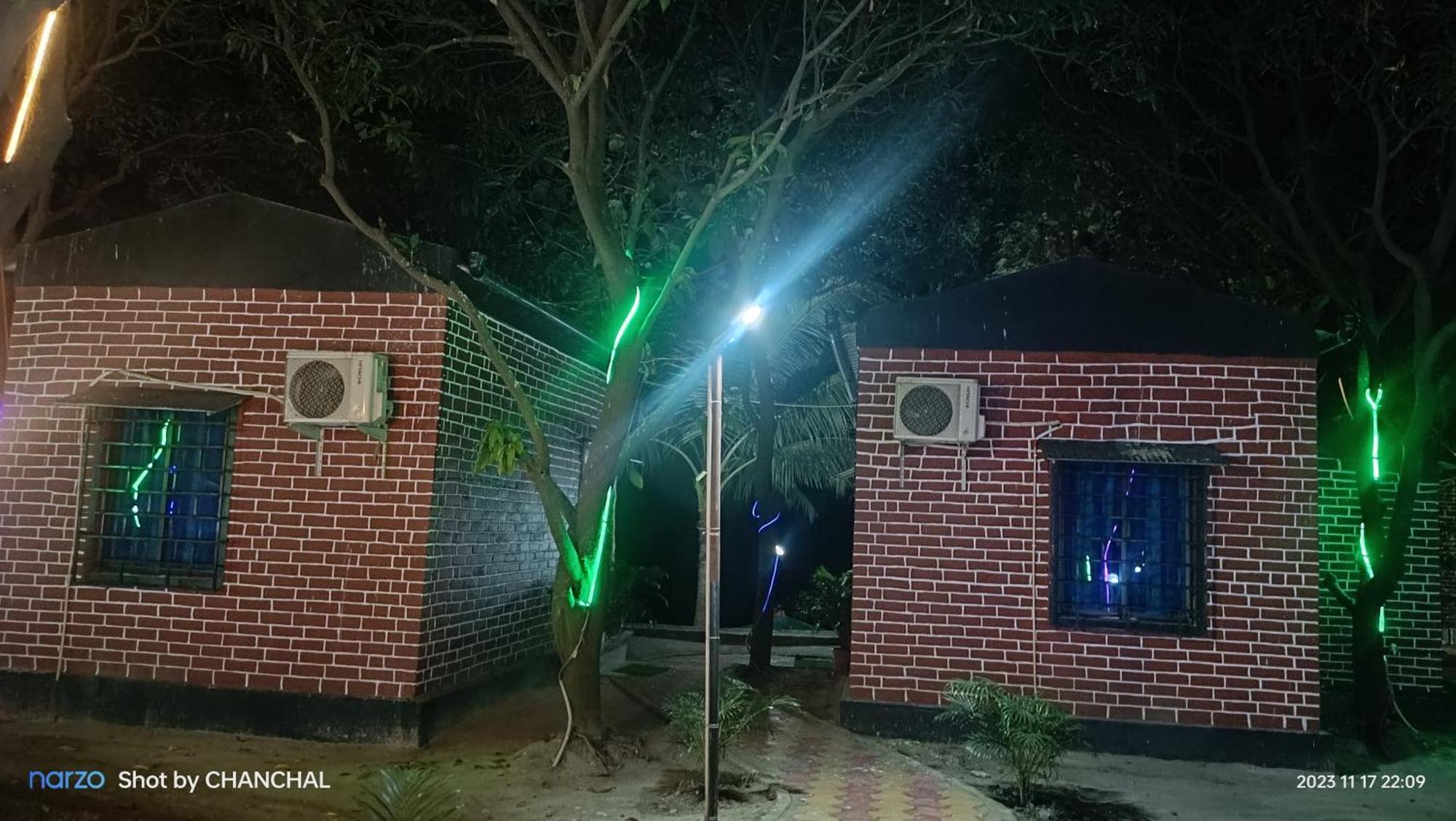Hotel Modhubon Agro Tourism à Bolpur Extérieur photo
